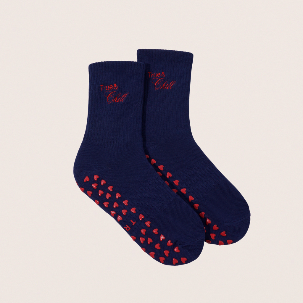 True & Chill Crew Grip Socks