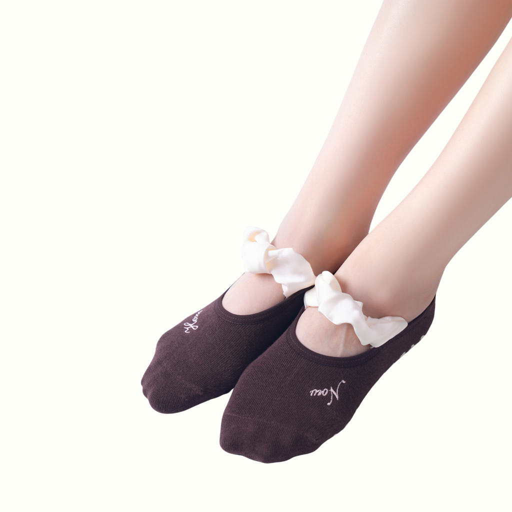 Espresso Ballet Grip Socks