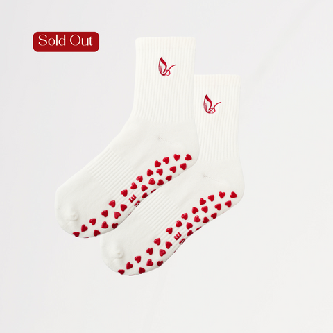 Signature TRUE Crew Grip Socks in Milk White