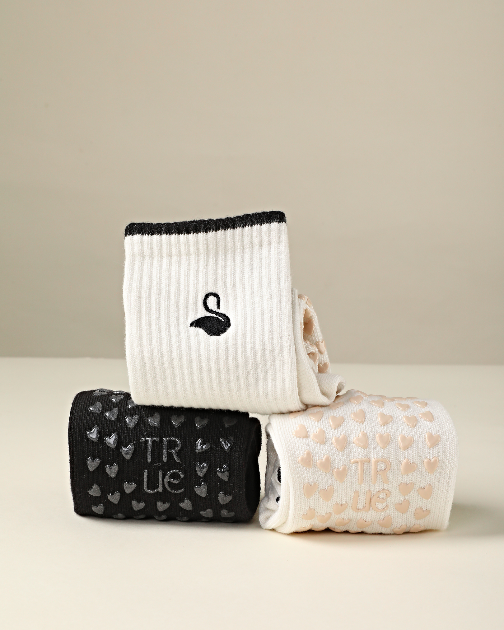 Move with Heart — 4 Pair Bundle (Crew & Ballet Grip Socks)